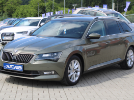 Škoda Superb Combi 2,0 TDi DSG 140 kW 4x4 STYLE